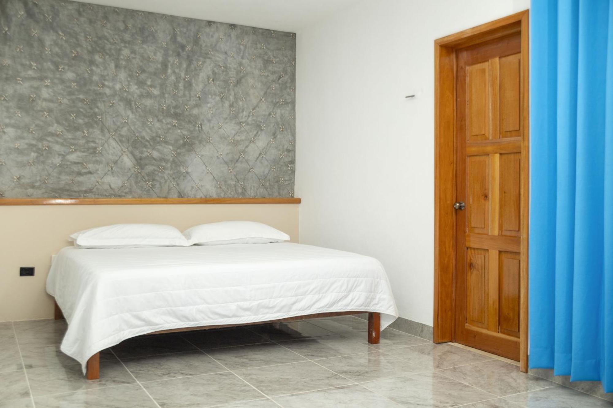 Casa Marco'S Hotel Valladolid  Buitenkant foto